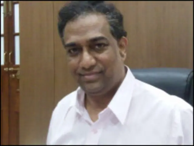 संजय ओक, अस्पताल के डीन