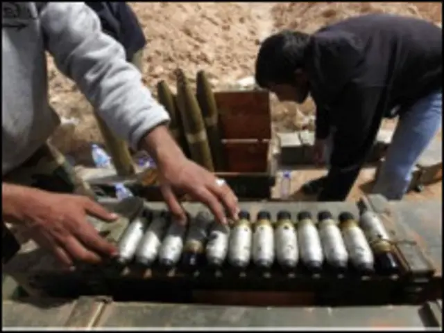 بعض اطلاعات کے مطابق جمعرات اور جعمہ کی شام طرابلس کے قریبی علاقے کی مساجد بند کردی گئیں