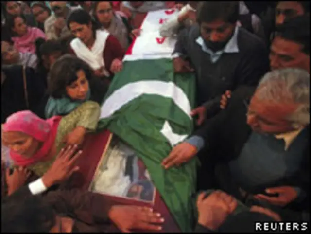 پروفیسر خورشید شہباز بھٹی کے قتل کی سخت الفاظ میں مذمت کرتے ہیں