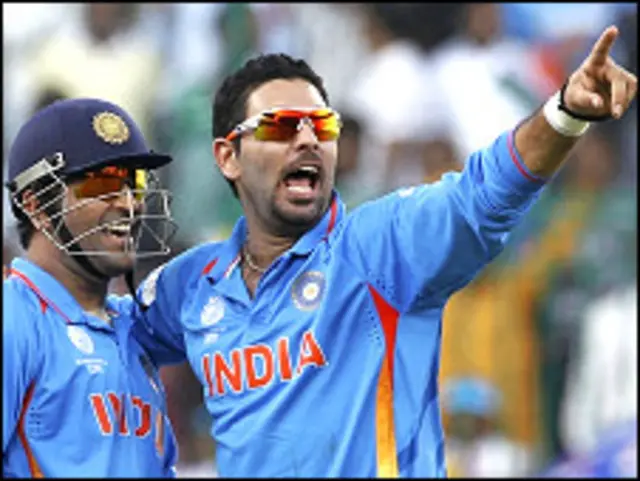 धोनी और युवराज सिंह