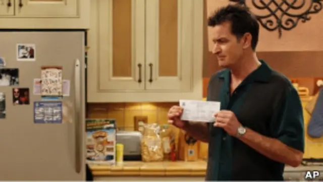 Кадр из фильма "Два с половиной человека"