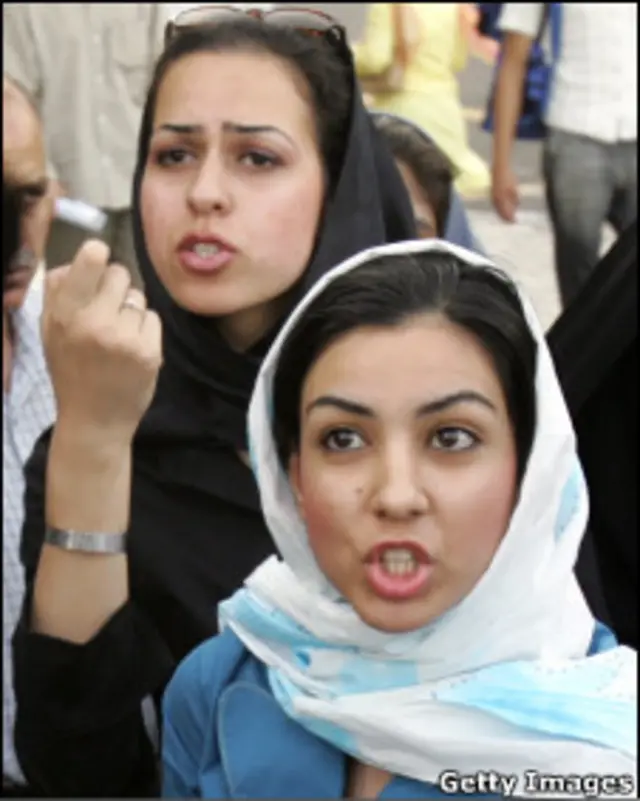 PATRICK BAZ/AFP/Getty Images