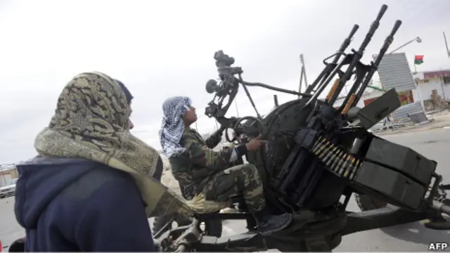 Pasukan perlawanan Libia di Brega