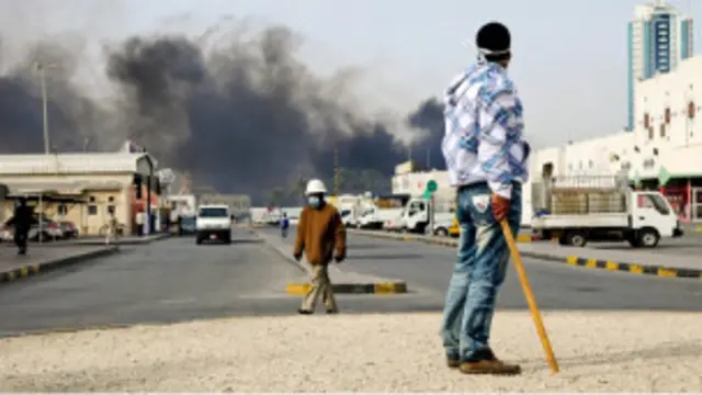 Bentrok antara oposisi dan aparat keamanan menewaskan sedikitnya enam orang.