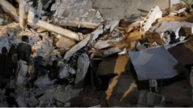 gedung hancur di libia