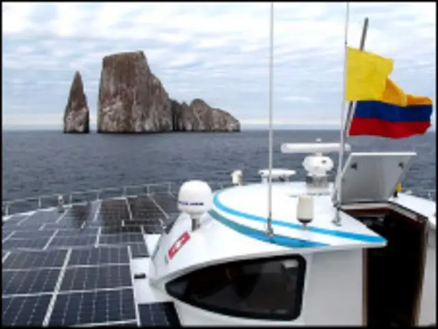 पानी पर तैरने वाले इस सौर ऊर्जा प्लांट से ऊर्जा जमा की जा सकेगी.