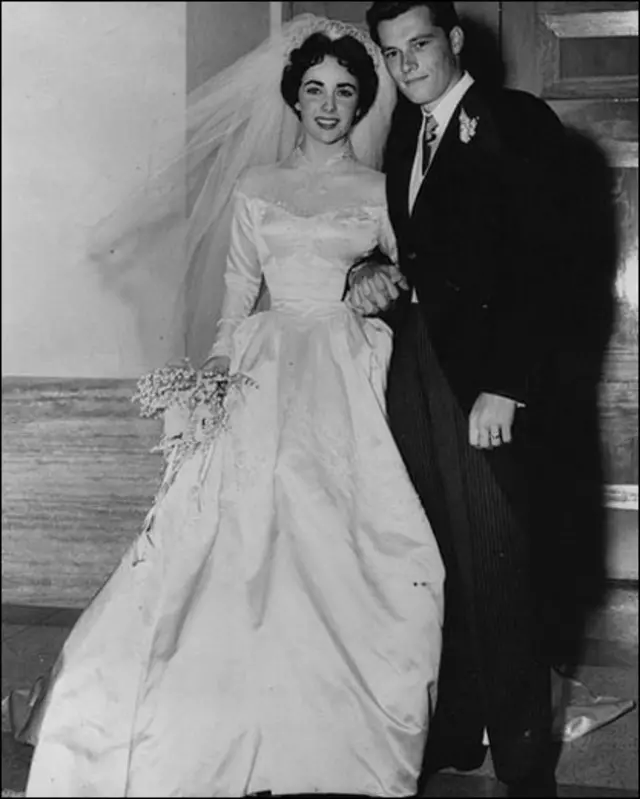 Taylor thành ngôi sao mới nổi sau khi nhận được một số vai diễn, như trong phim National Velvet. Đời tư của bà cũng sóng gió khi bà bắt đầu cuộc hôn nhân đầu tiên với nhà kinh doanh khách sạn Conrad 'Nicky' Hilton Jr vào năm 1950. 