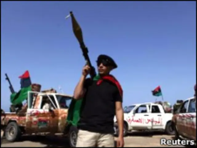 نیروهای مخالف در مسیر سرت