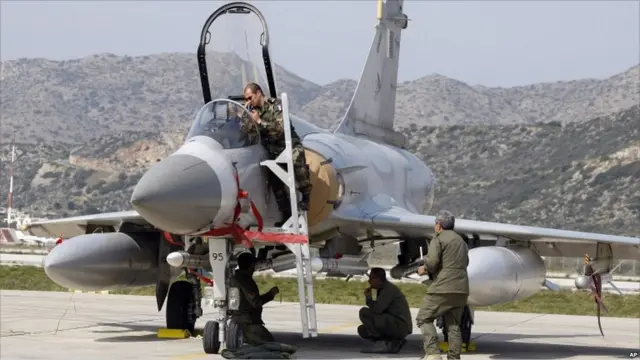 Pesawat tempur pasukan koalisi