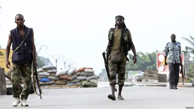 Patroli pasukan Ouattara di Abidjan