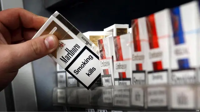 Сигареты в магазине