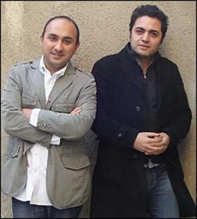 محسن شهرنازدار (راست) و سام کلانتری، سازندگان مستند از خانه شماره 37