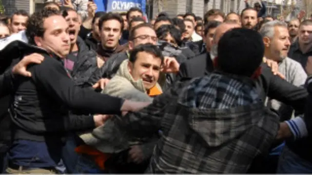 Protes selepas sholat Jumat di Suriah