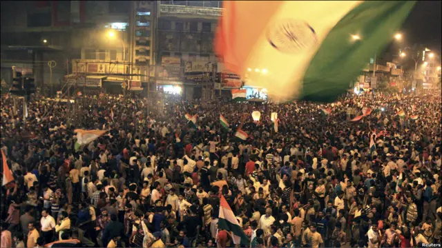 भारत की जीत की ख़ुशी