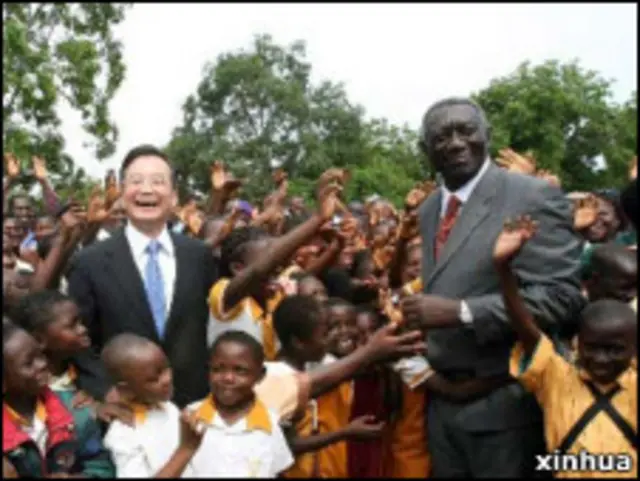 中國總理溫家寶2006年訪問加納