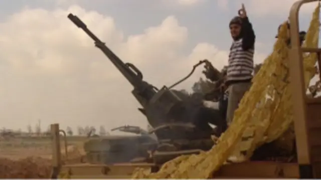 نیروهای مخالف قذافی 