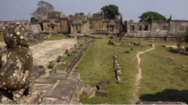 Kuil yang diperebutkan Kamboja dan Thailand