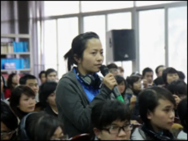 Sinh viên Học viện Báo chí 