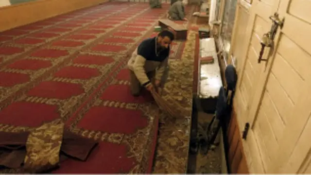 مسجد في سرينجار