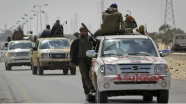 Pemberontak Libia di Ajdabiya