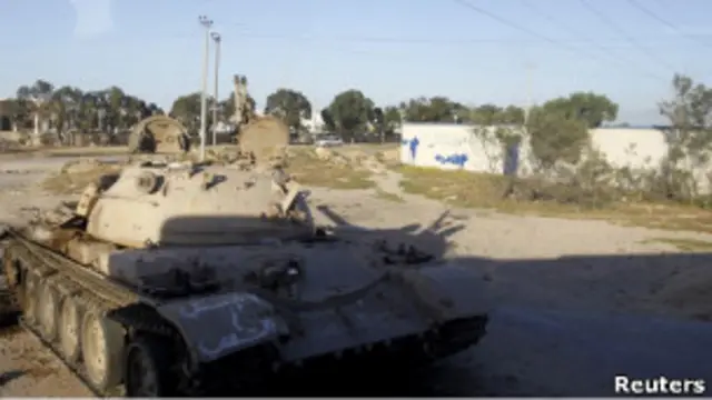 رهبران مخالفان دولت لیبی طرح اتحادیه آفریقا برای آتش بس را رد کرده اند