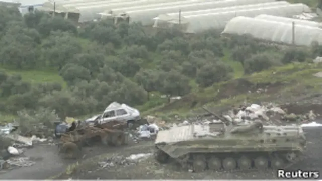 دبابات سورية قرب بانياس