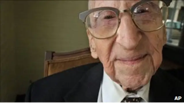 沃特•布罗伊宁