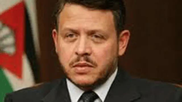  ملک عبدالله دوم، شاه اردن در در روایت "مبشران ظهور" با نام سُفیانی مشخص شده و بر اساس این روایت قرار است تا به تمامی همسایگانش حمله کند و در آخر کار از محمود احمدی نژاد یعنی شعیب صالح شکست را پذیرا شود