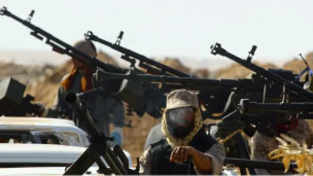 السلاح في ليبيا