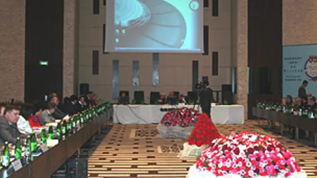 قرار است در جلسه کنفرانس رؤسای کل راههای آهن سازمان بین المللی همکاریهای راههای آهن در شهر دوشنبه در چهار روز آینده موضوع انتقال کالاها به افغانستان مطرح شود