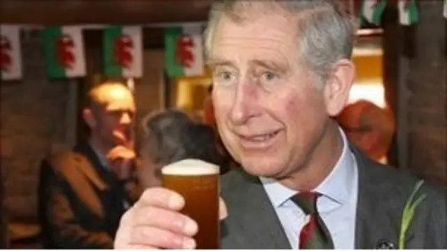 پرنس چارلز بیش از ۵۹ سال است که وارث تخت و تاج بریتانیاست