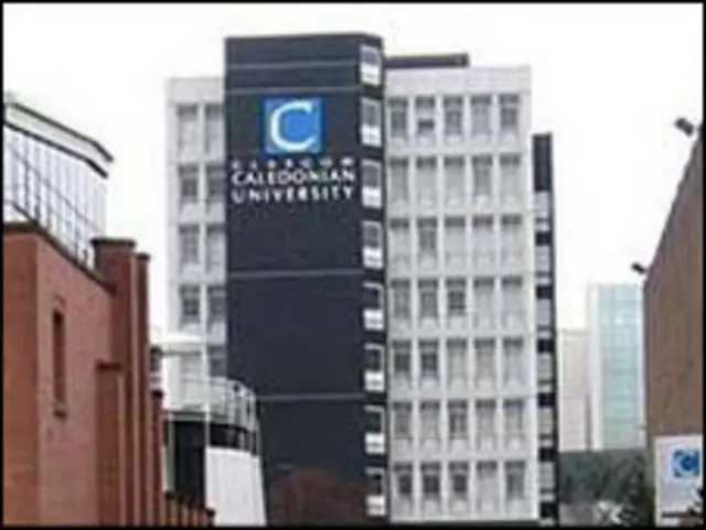 格拉斯哥卡利多尼亚大学