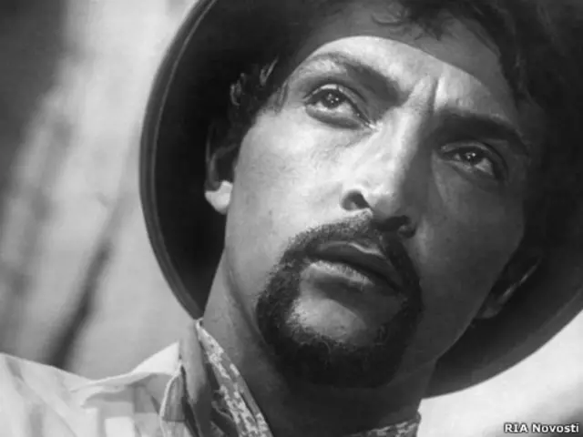 Михаил Козаков в роли красавца-злодея Зуриты