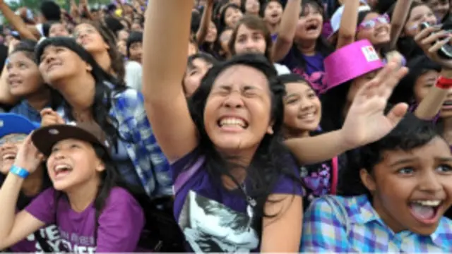 Remaja Indonesia histeris