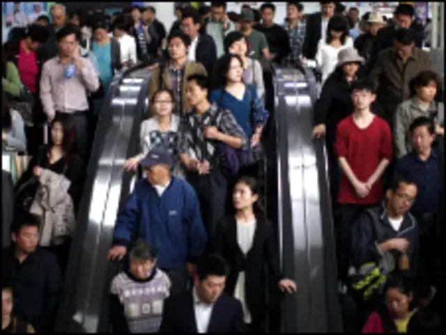 چین میں چودہ برس سے کم عمر افراد کی تعداد کل آبادی کا سولہ اعشاریہ چھ فیصد ہے