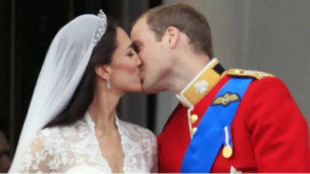 Pangeran William dan Kate Middleton mengucap sumpah sekitar jam 