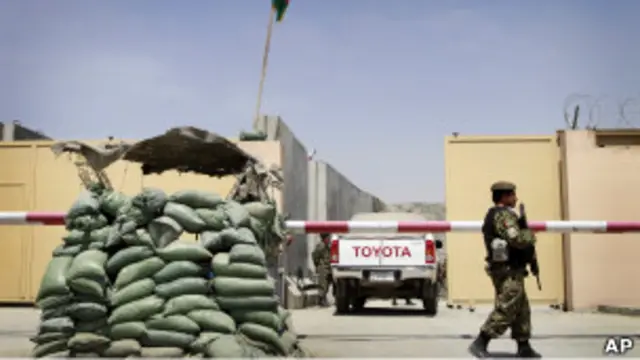 فرودگاه کابل