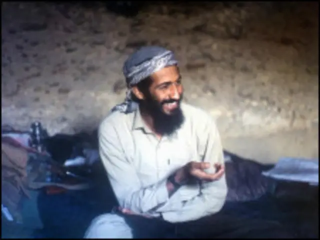 Usama a cikin wani kogo a shekarar 1998