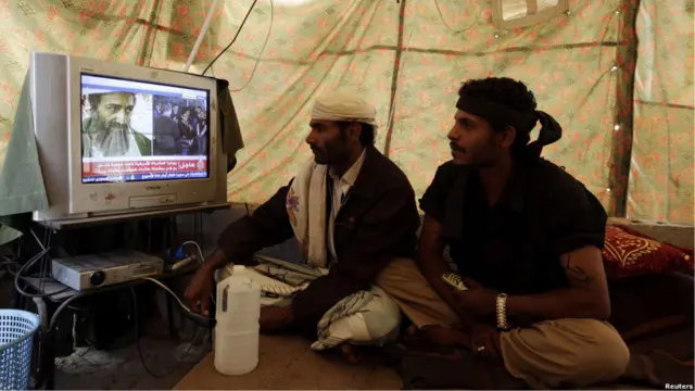 Pengunjuk rasa anti pemerintah Yaman