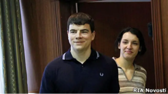 Никита Тихонов и Евгения Хасис