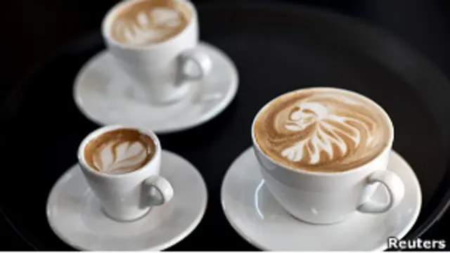 فن قهوة اللاتي