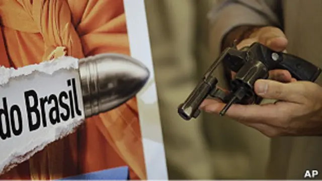 Las 231 armas de grueso calibre decomisadas representan menos del 2% del total.