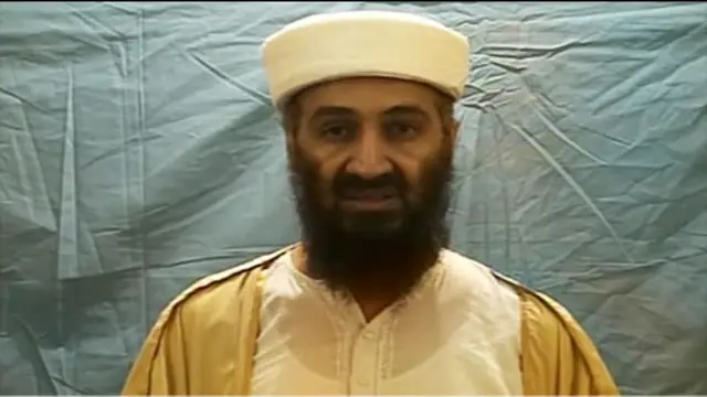Osama bin Laden merilis sejumlah pesan video kepada media berita