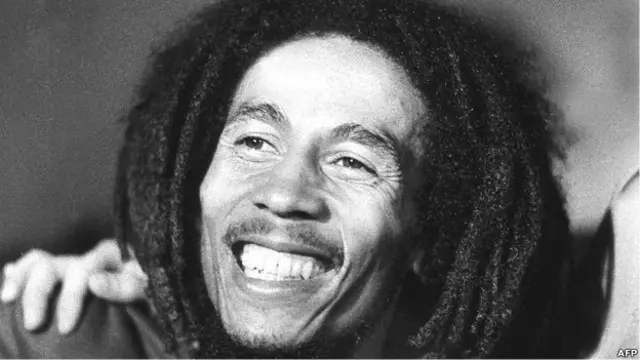 Bob Marley meninggal di usia 36 tahun karena kanker. 