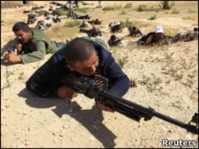 Phe nổi dậy lâu nay được Nato bảo vệ