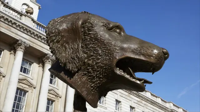 Lingkaran BInatang/Kepala Zodiak