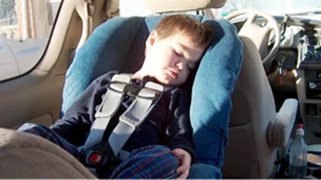 صندلی ایمنی کودک