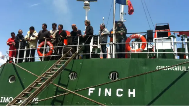 Sebanyak 12 orang berada di kapal MV Finch yang dihadang kapal AL Israel