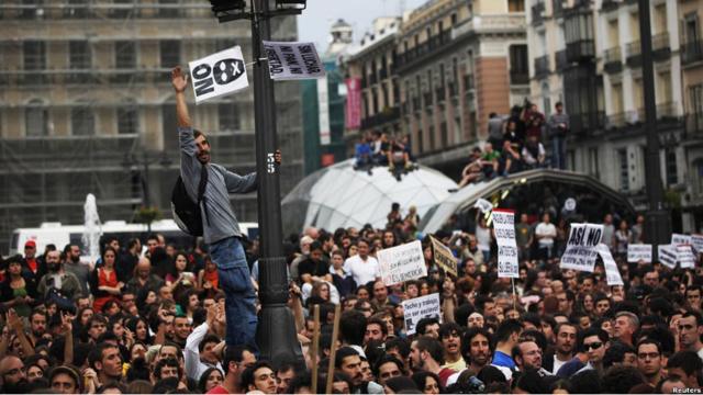 Protesta por un cambio en la política española en Madrid (17 de Mayo de 2011)
