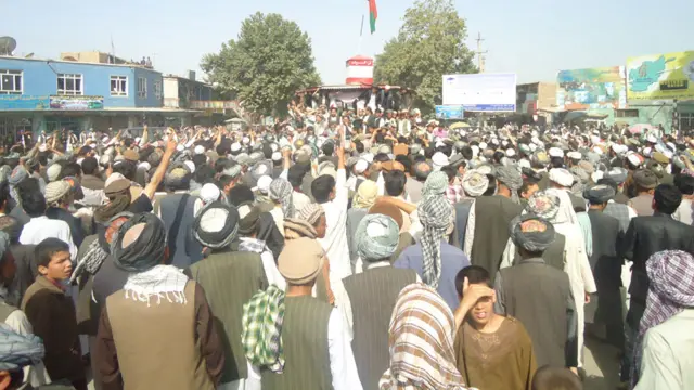 لاریون کوونکو د تخار امنیه قومندانۍ ته د ننوتلو هڅه هم وکړه. 